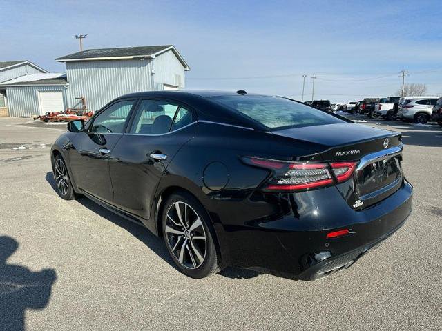 Used 2023 Nissan Maxima SV w/ Floor Mat Group FWD image 3