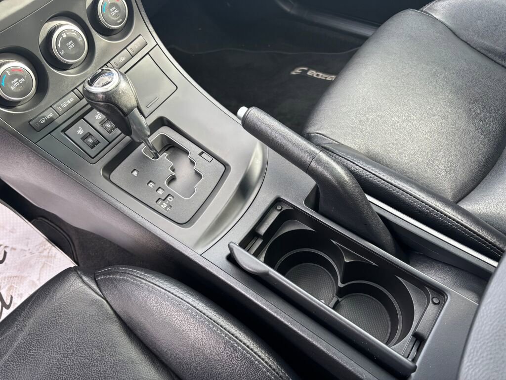 Used 2013 MAZDA MAZDA3 i Grand Touring image 16