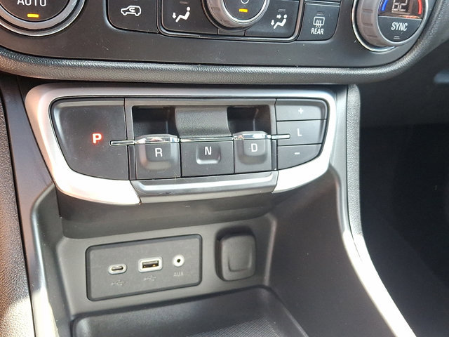 Used 2023 GMC Terrain SLE w/ Driver Convenience Package AWD/4WD image 15