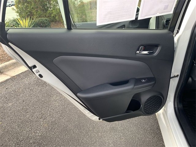 Used 2017 Toyota Prius Four Touring image 15