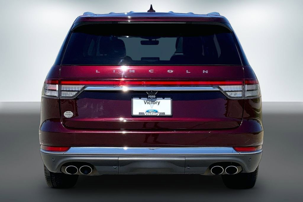 Used 2020 Lincoln Aviator Reserve w/ Equipment Group 202A AWD/4WD image 4