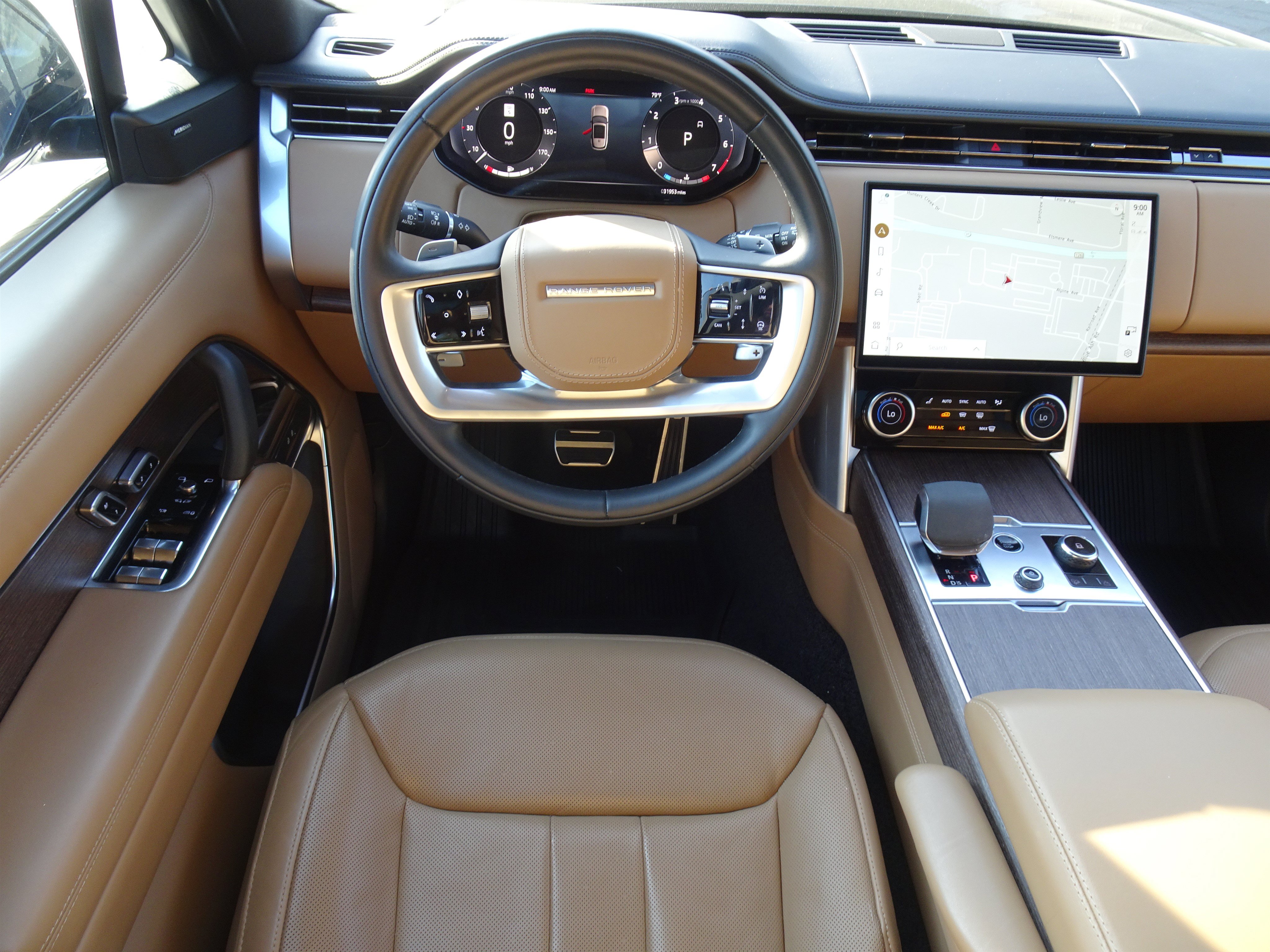 Certified 2023 Land Rover Range Rover Long Wheelbase SE AWD/4WD image 15