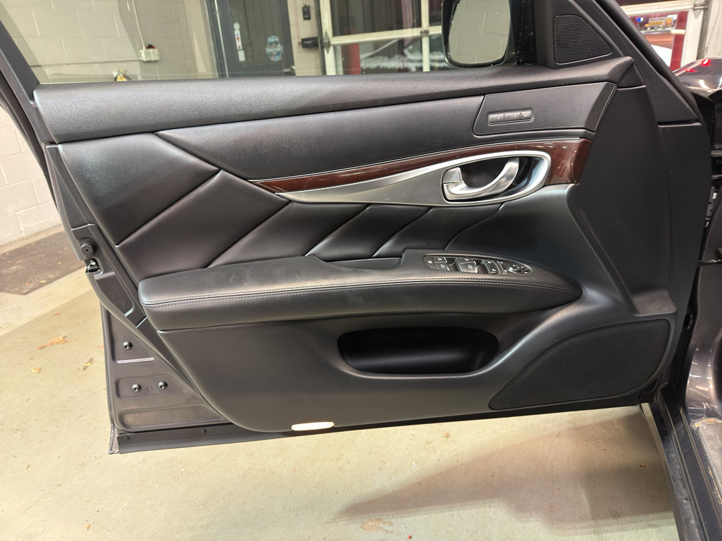 Used 2012 INFINITI M37 x w/ Premium Pkg image 13