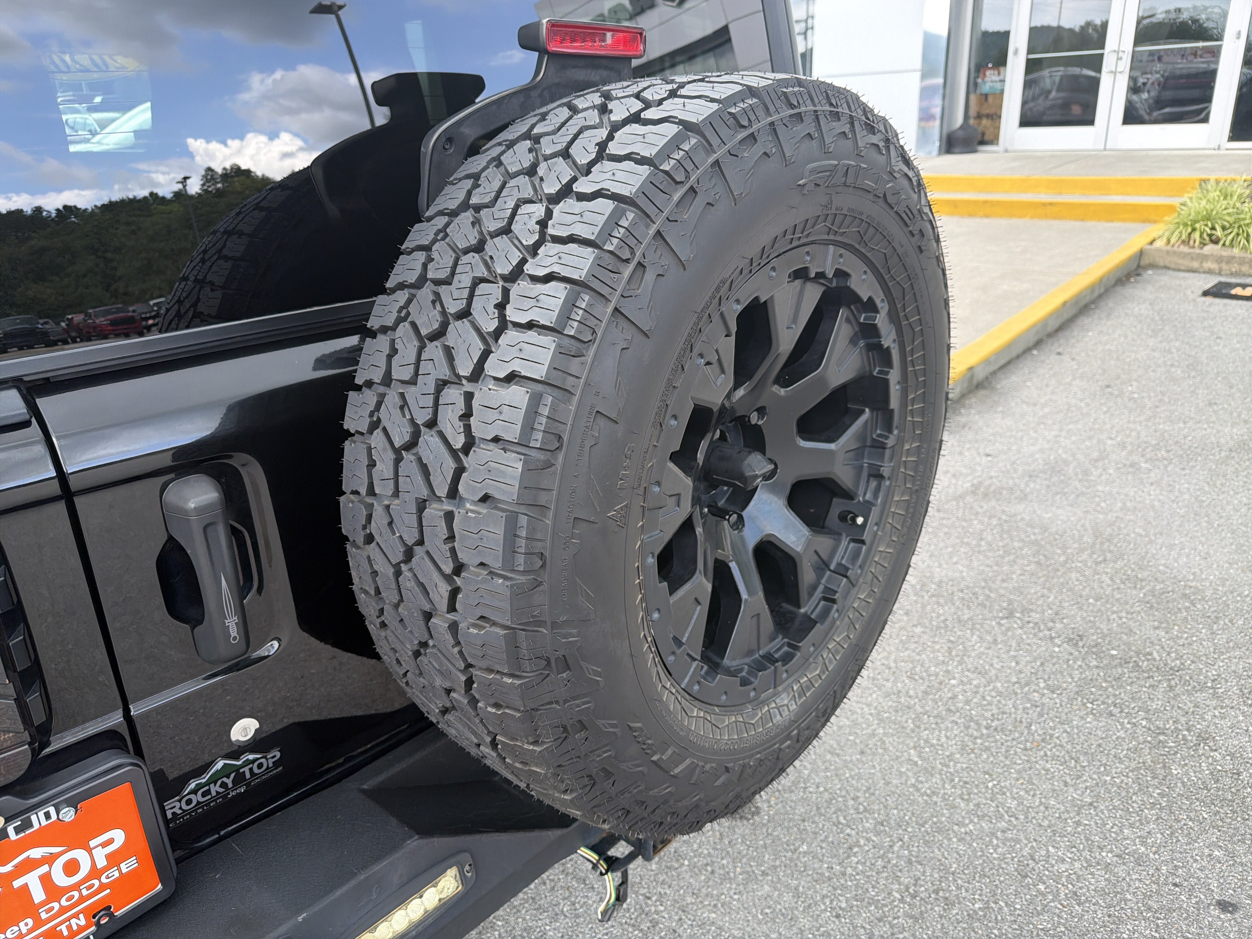 Used 2020 Jeep Wrangler Unlimited Sport AWD/4WD image 21