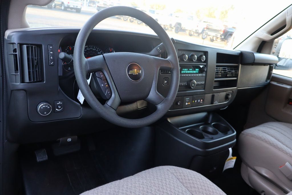 New 2025 Chevrolet Express 3500 w/ Driver Convenience Package RWD image 5
