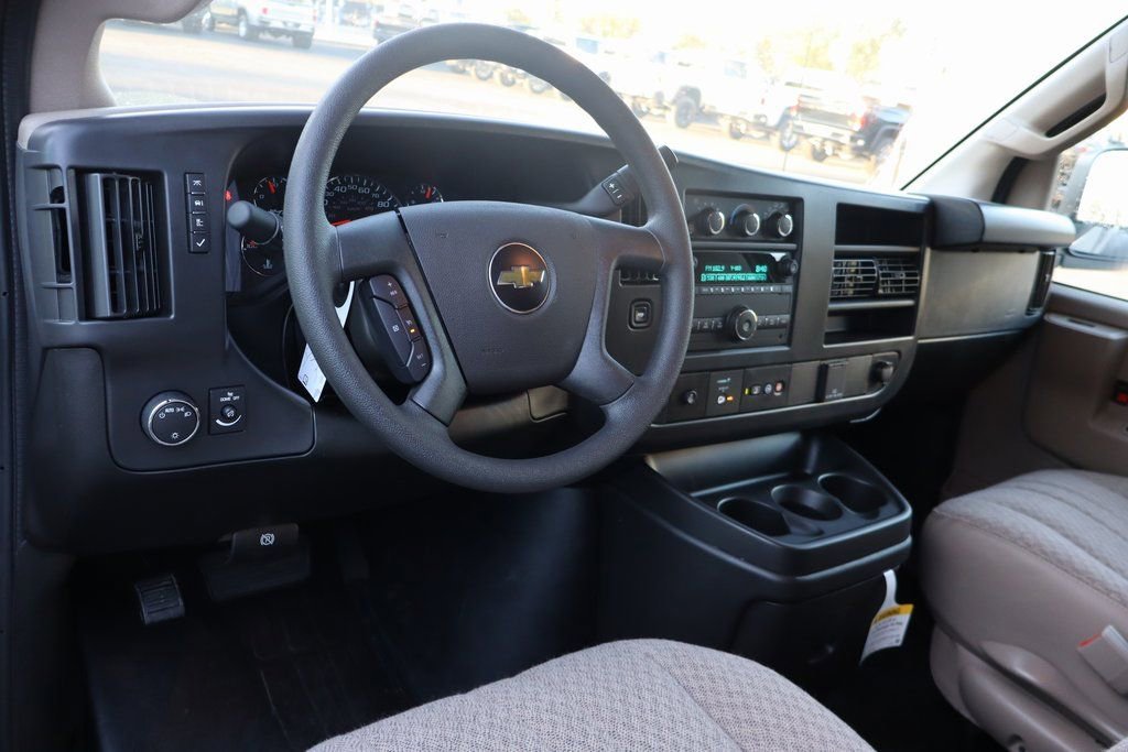 New 2025 Chevrolet Express 3500 w/ Driver Convenience Package RWD image 5