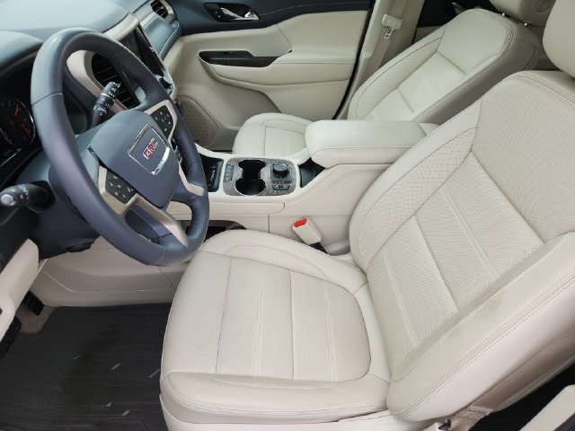 Used 2020 GMC Acadia Denali w/ Trailering Package AWD/4WD image 13
