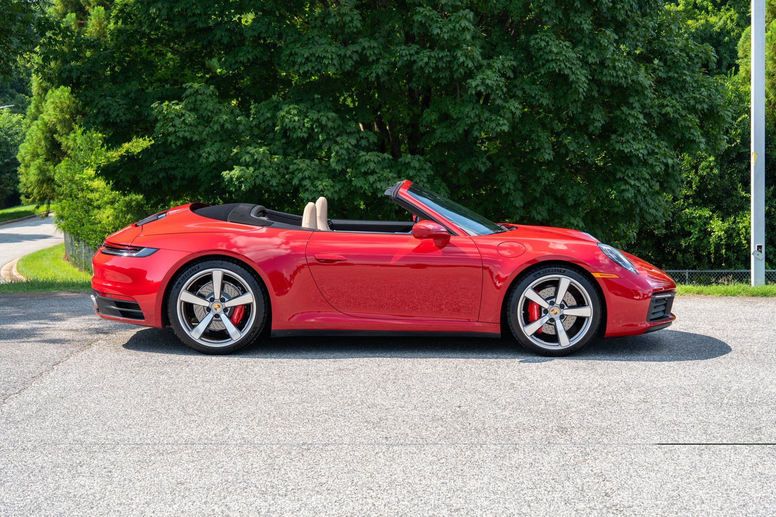 Used 2022 Porsche 911 Carrera 4S AWD/4WD image 8