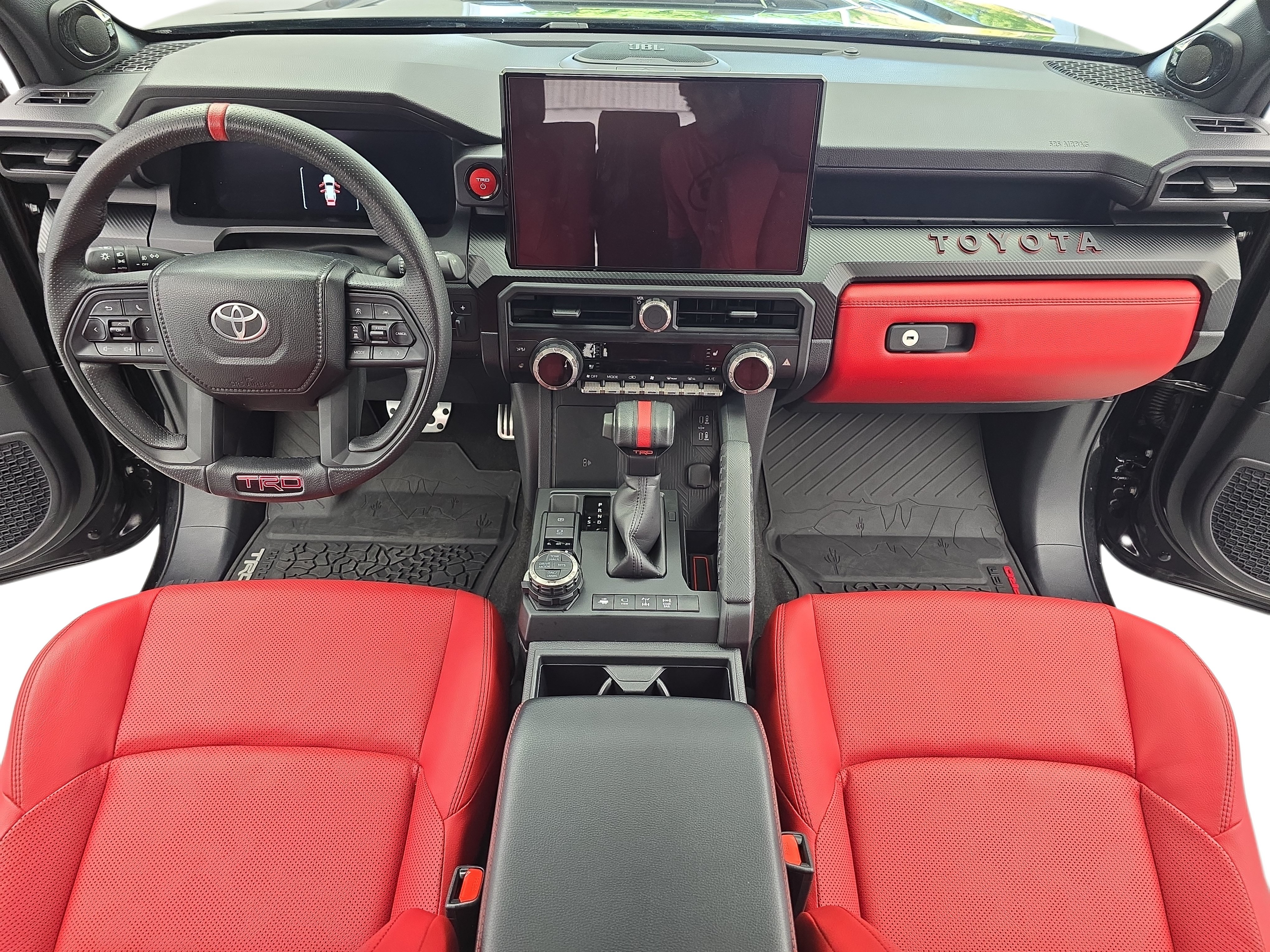 Used 2025 Toyota 4Runner TRD Pro AWD/4WD image 9