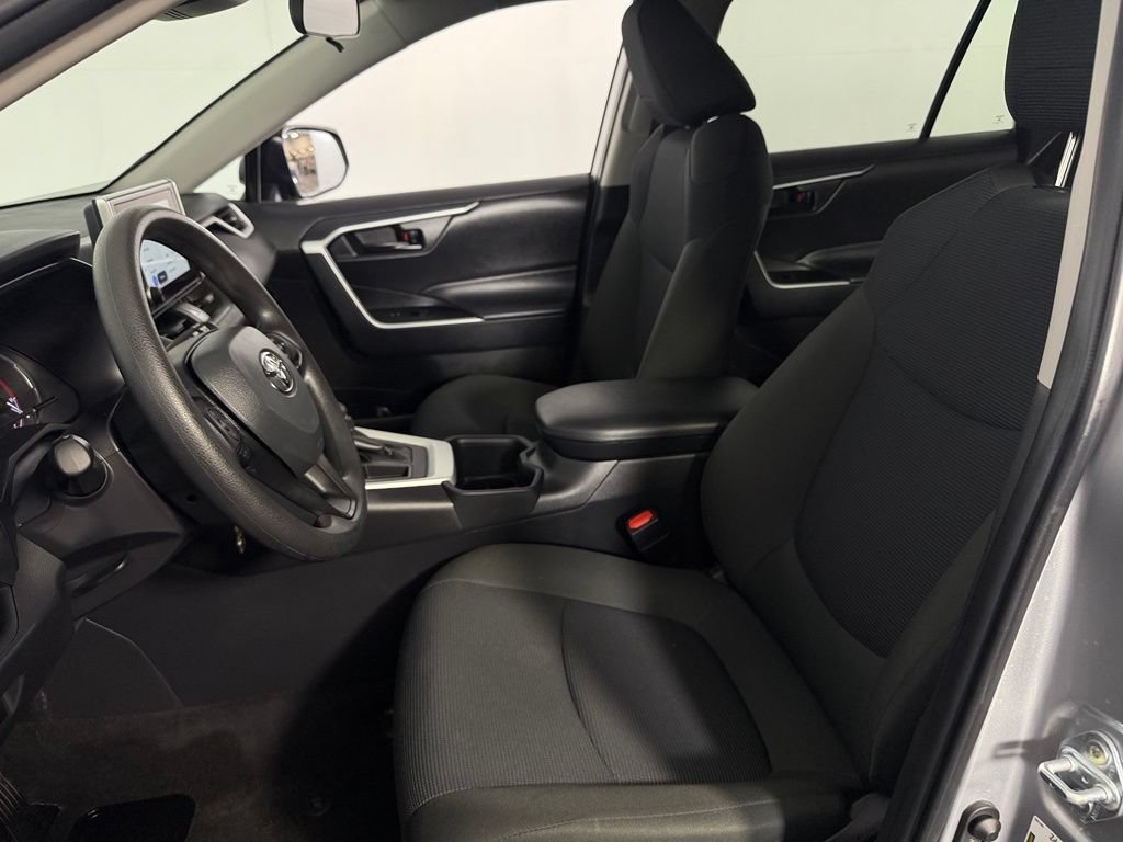 Used 2025 Toyota RAV4 LE FWD image 19