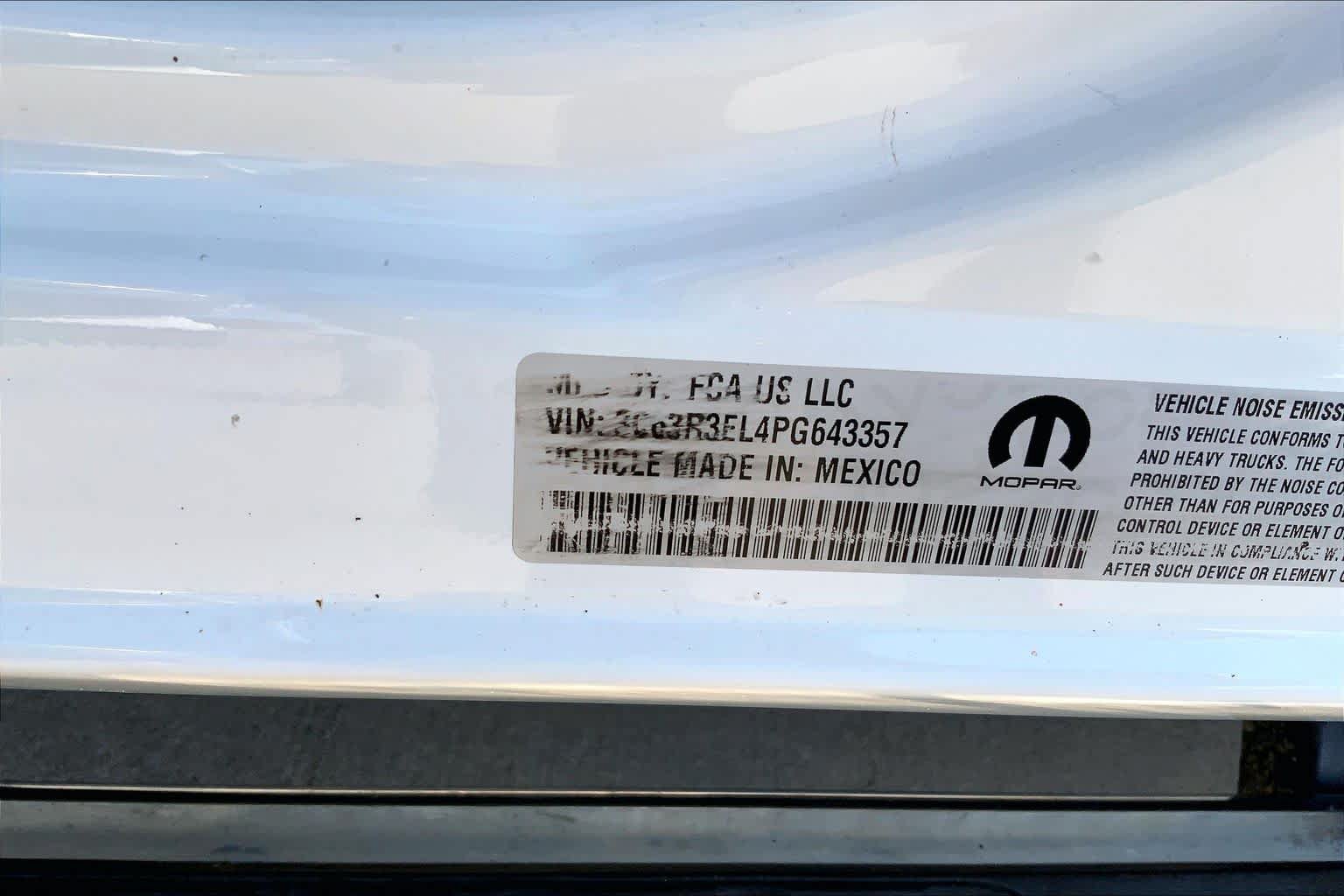 Used 2023 RAM 3500 Laramie AWD/4WD image 35