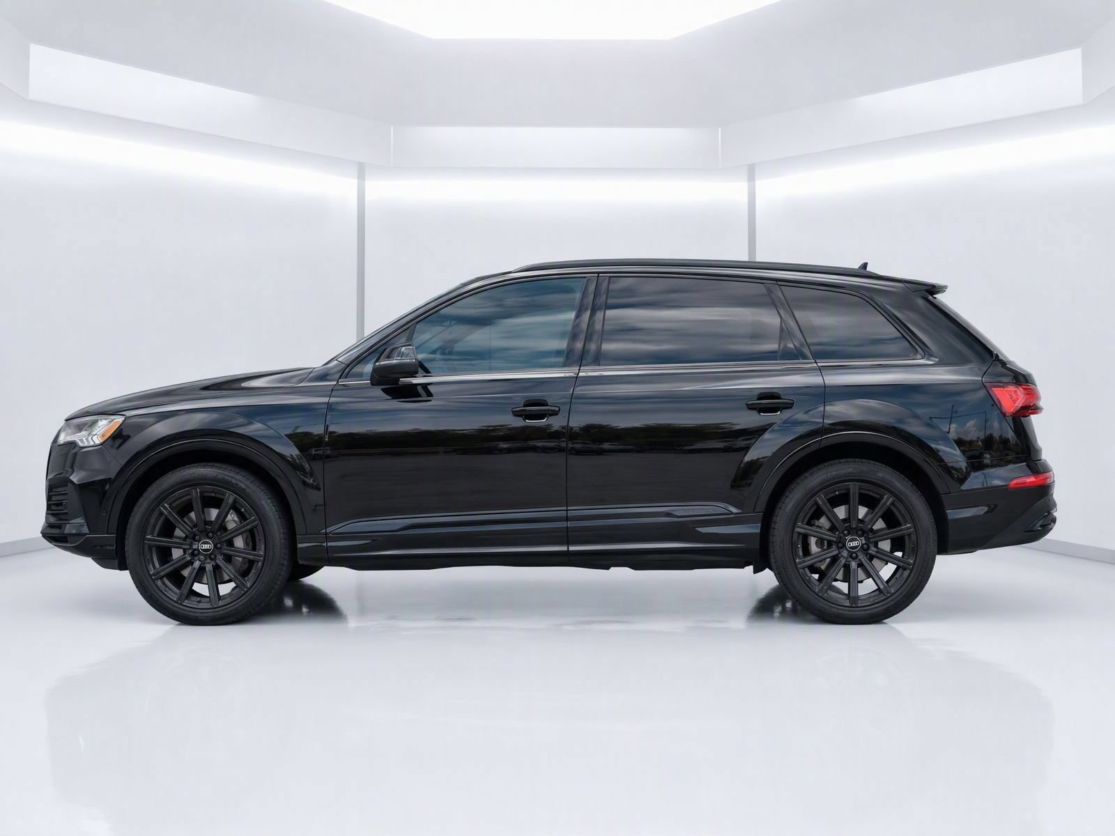 Used 2022 Audi Q7 2.0T Premium Plus AWD/4WD image 2