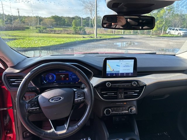 Used 2022 Ford Escape Titanium w/ Titanium Elite Package image 11