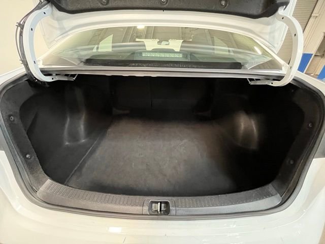 Used 2023 Toyota Corolla LE image 14