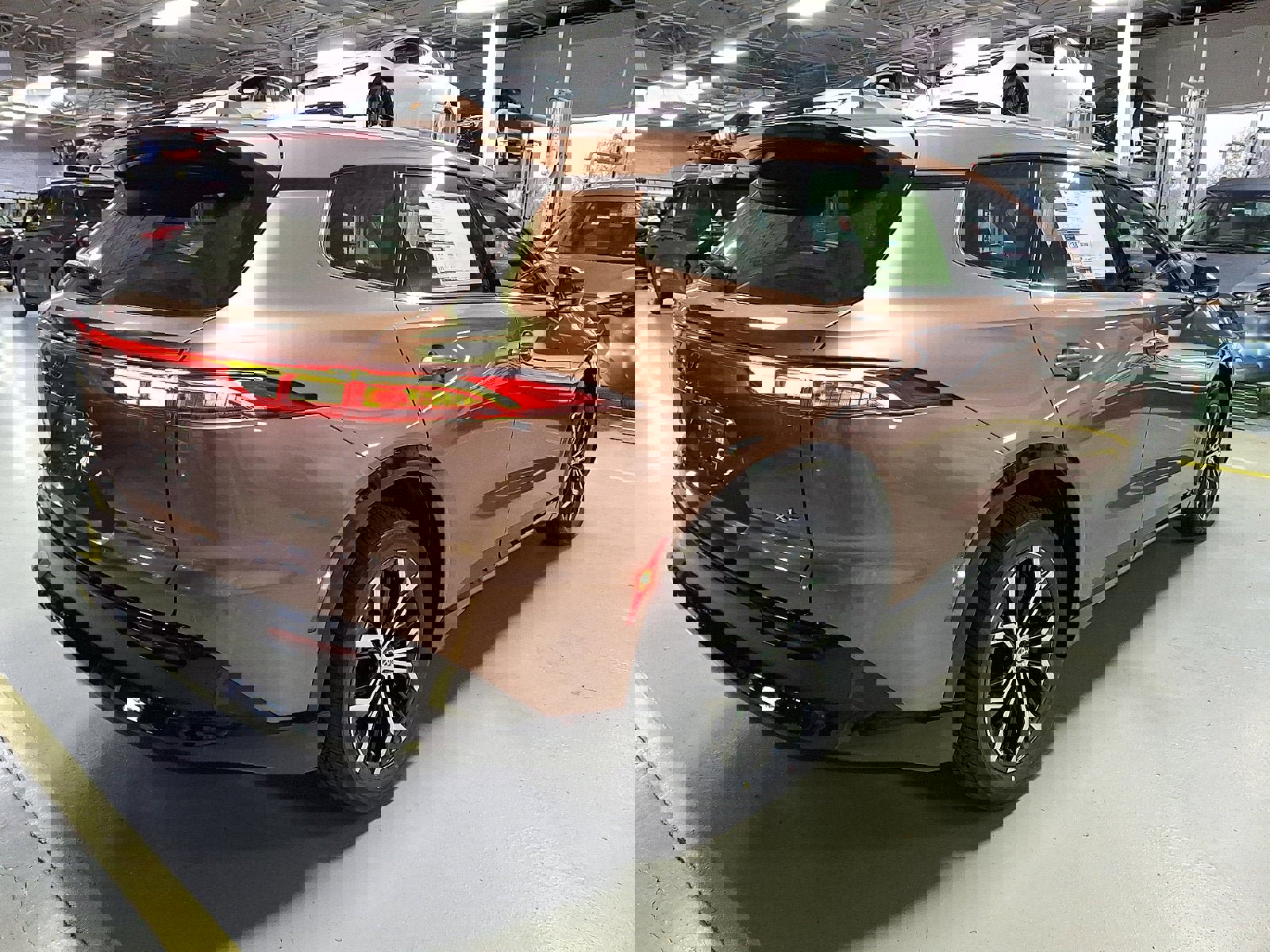 New 2025 Toyota Crown Signia image 4