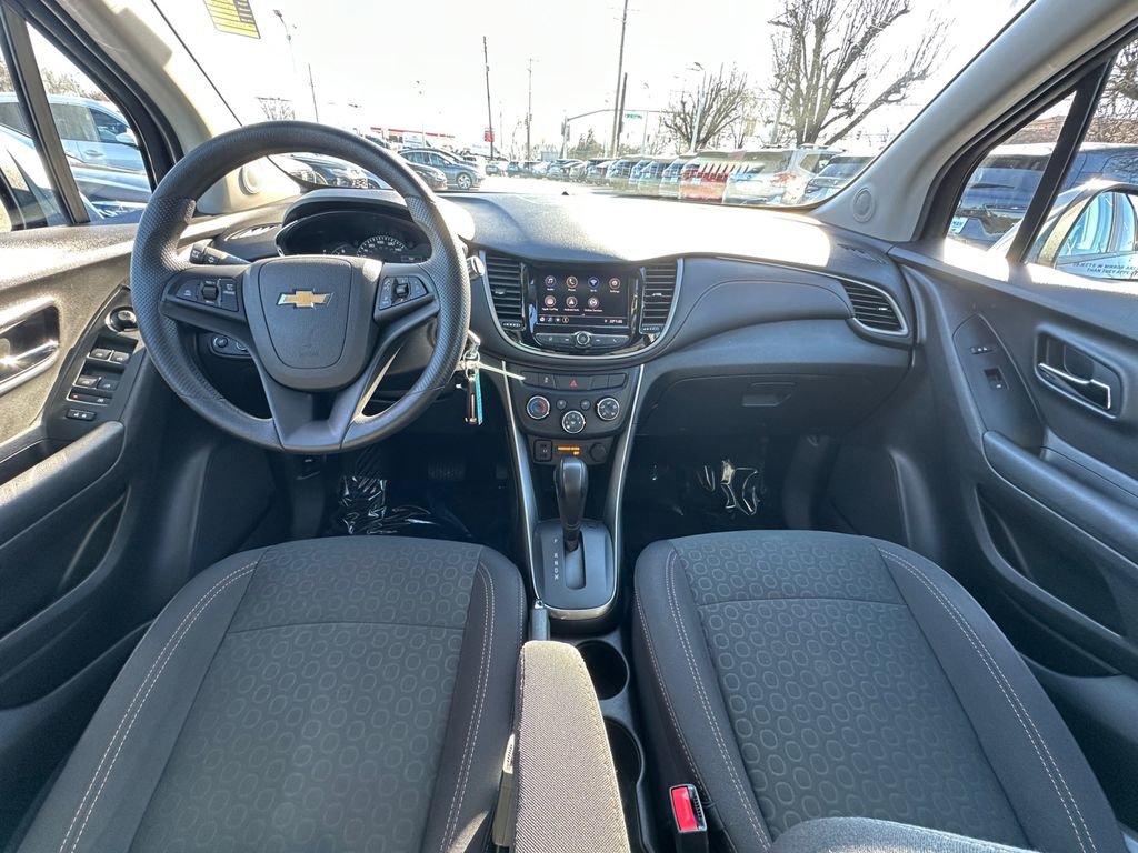 Used 2020 Chevrolet Trax LS w/ Tint and Cruise Package image 21