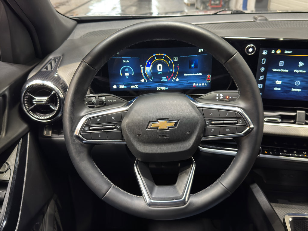 Used 2025 Chevrolet Equinox LT w/ Convenience Package II image 23