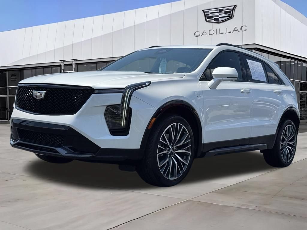 Certified 2024 Cadillac XT4 Sport FWD image 5
