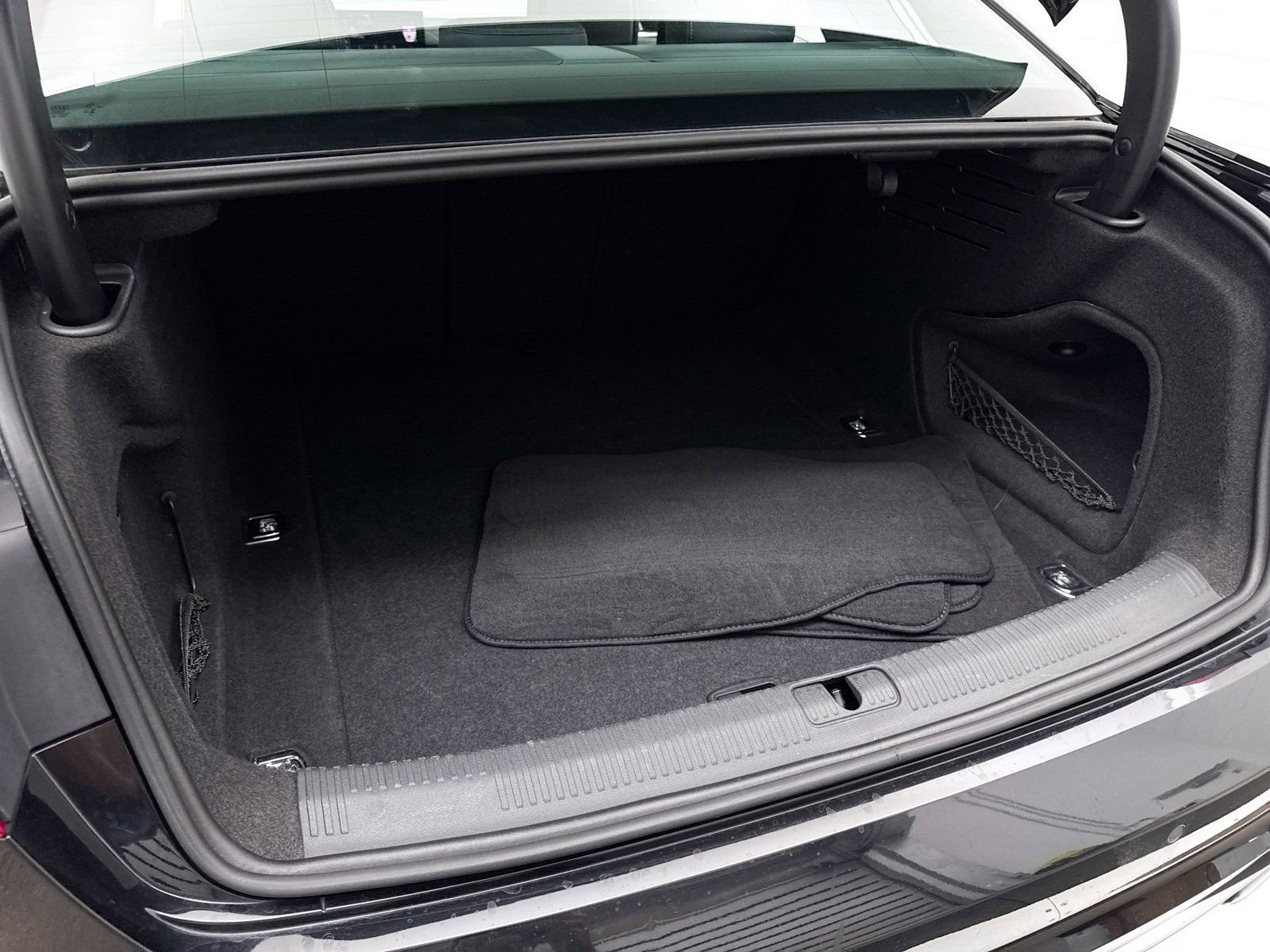 Used 2024 Audi A4 2.0T Premium Plus image 31