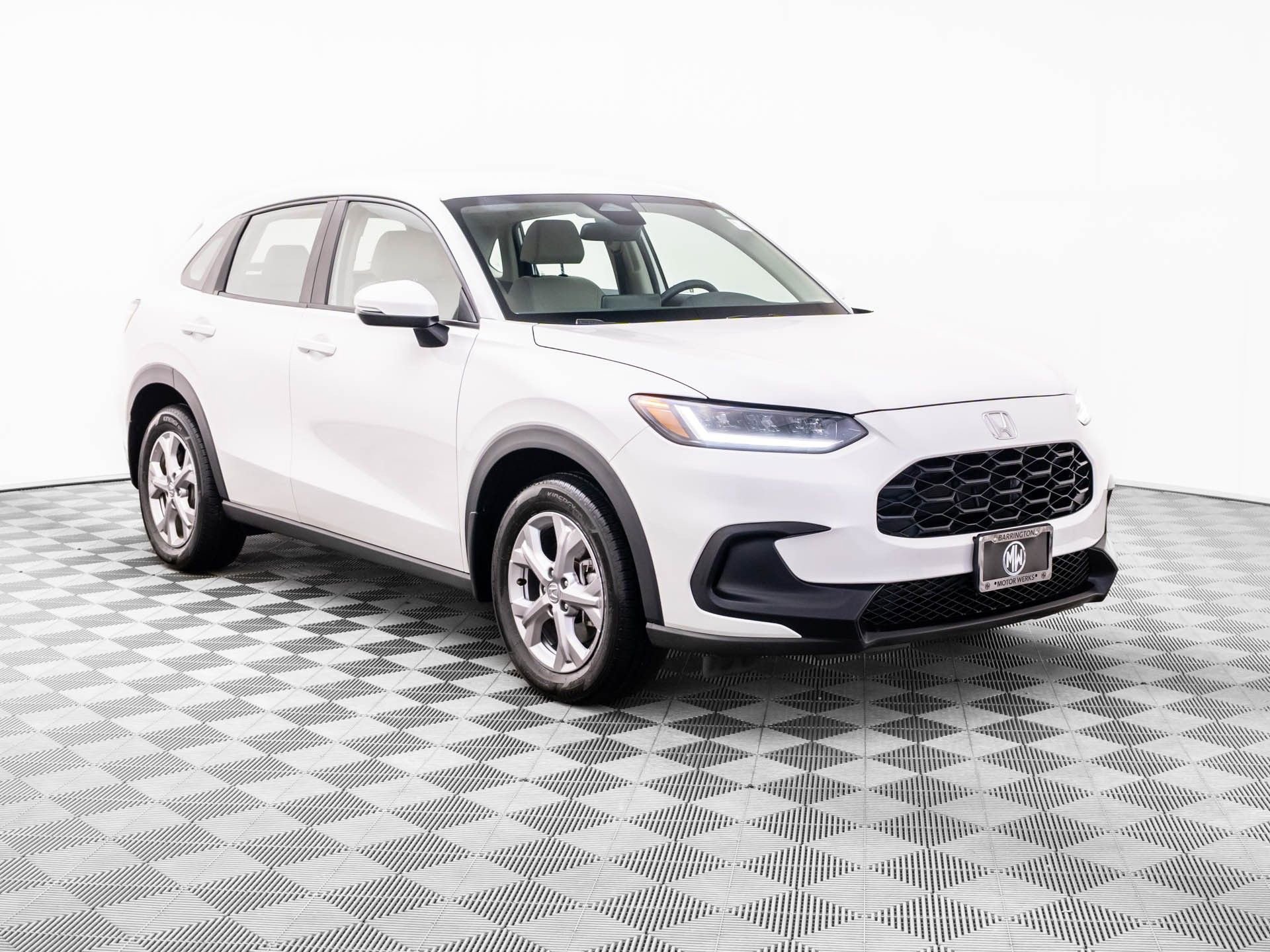 Used 2024 Honda HR-V LX image 8