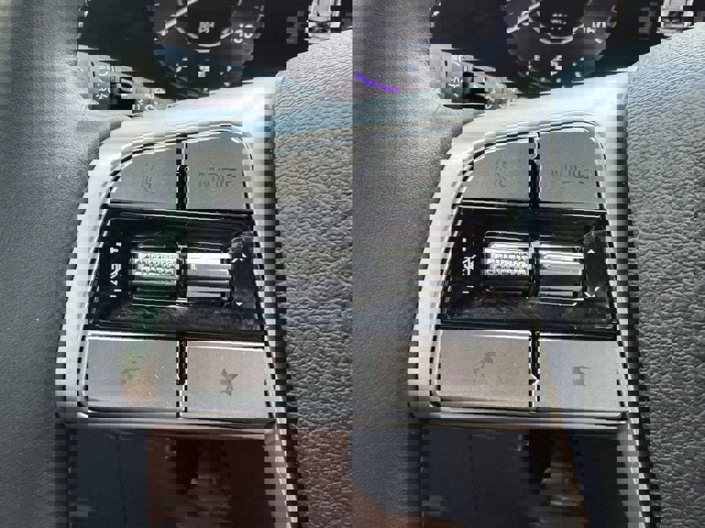 Certified 2025 Kia Telluride SX Prestige X-Line AWD/4WD image 30