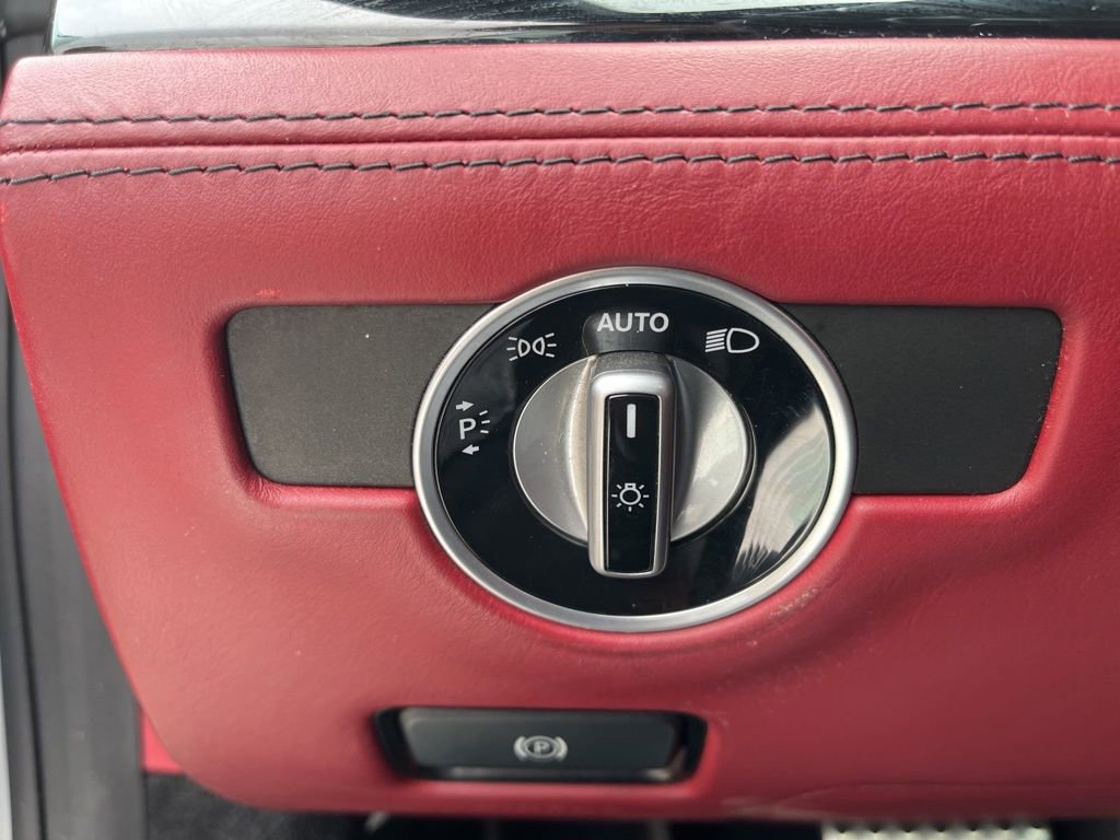 Used 2018 Mercedes-Benz SL 550 image 14
