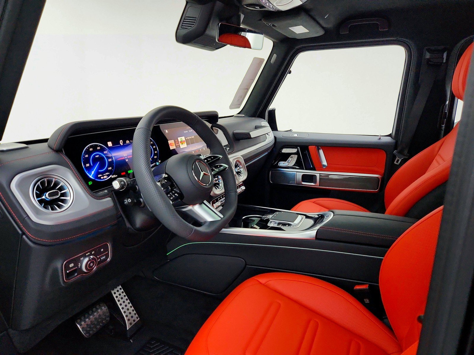 New 2027 Mercedes-Benz G 580 e image 16