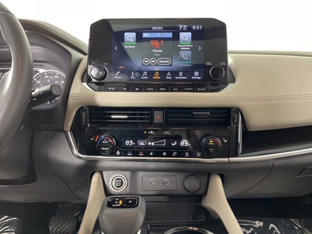 Used 2023 Nissan Rogue SL w/ SL Premium Package image 25