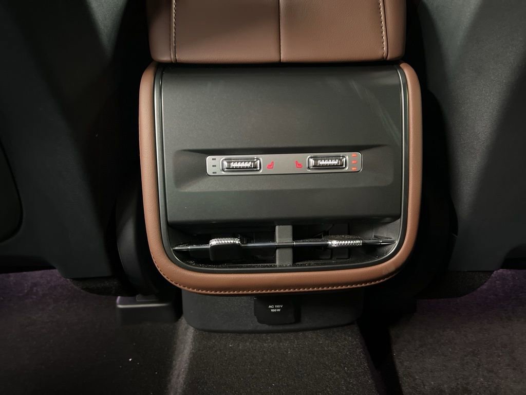 New 2026 Lincoln Nautilus Reserve w/ Jet Appearance Package AWD/4WD image 36