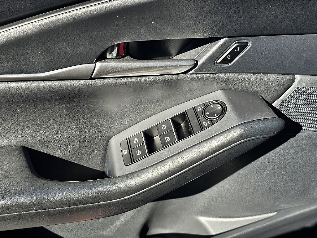 New 2026 MAZDA CX-30 AWD 2.5 S w/ Select Sport Pkg image 27