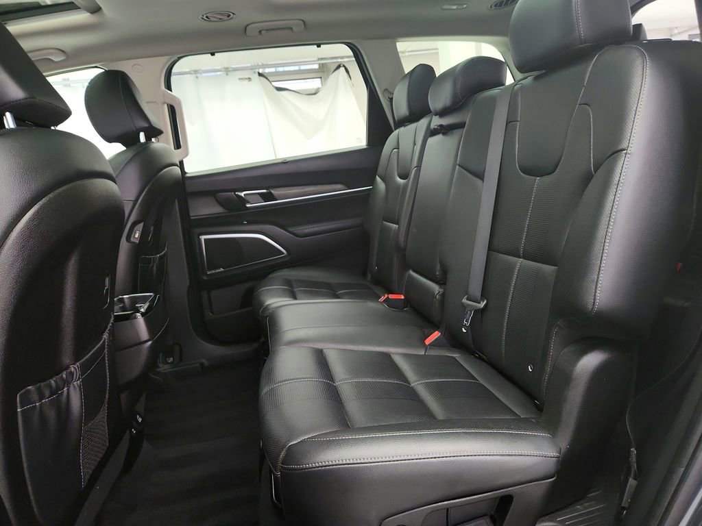Used 2022 Kia Telluride SX image 35