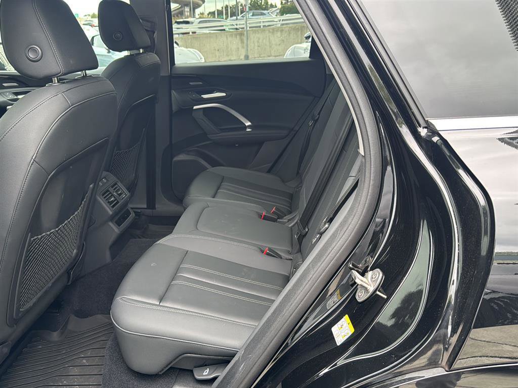 Used 2025 Audi Q5 Premium w/ Premium Plus AWD/4WD image 14
