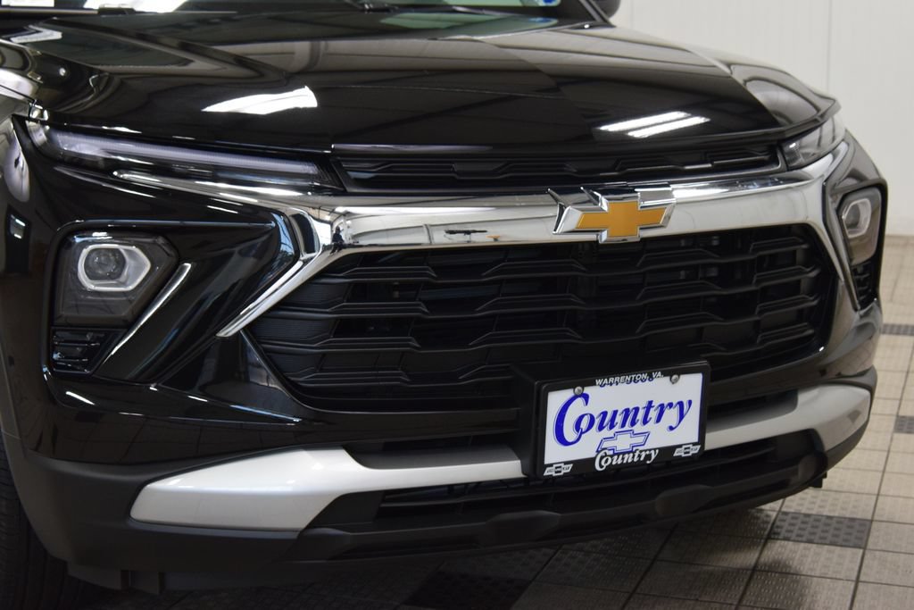 New 2026 Chevrolet TrailBlazer LT w/ Convenience Package FWD image 13