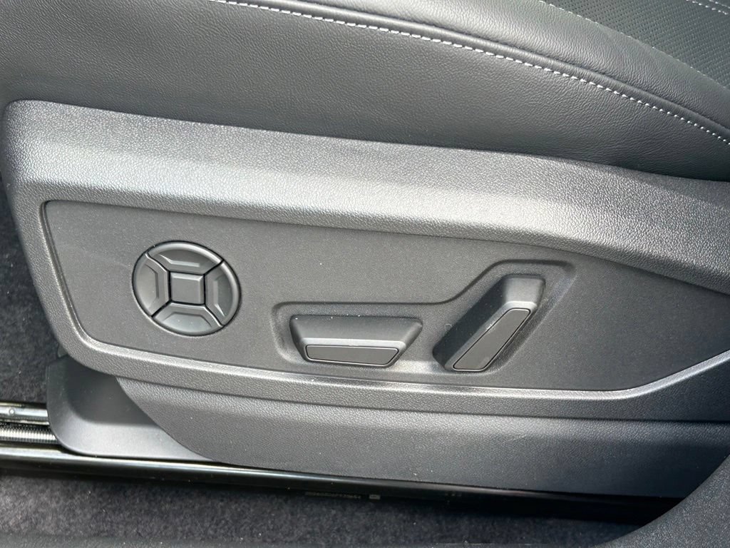 New 2026 Audi Q5 Premium Plus AWD/4WD image 22