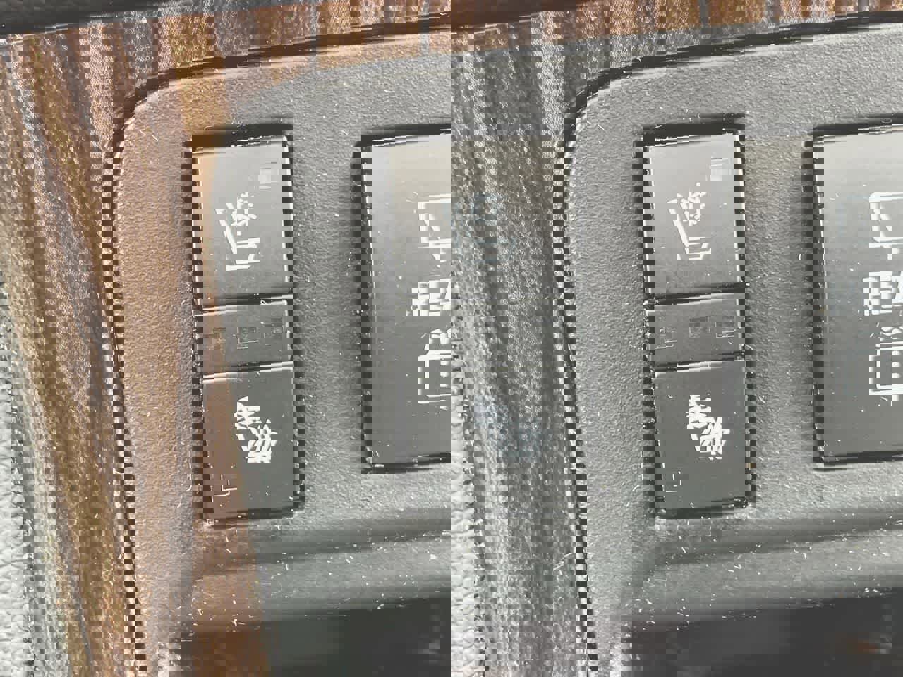 Used 2015 GMC Acadia Denali image 24