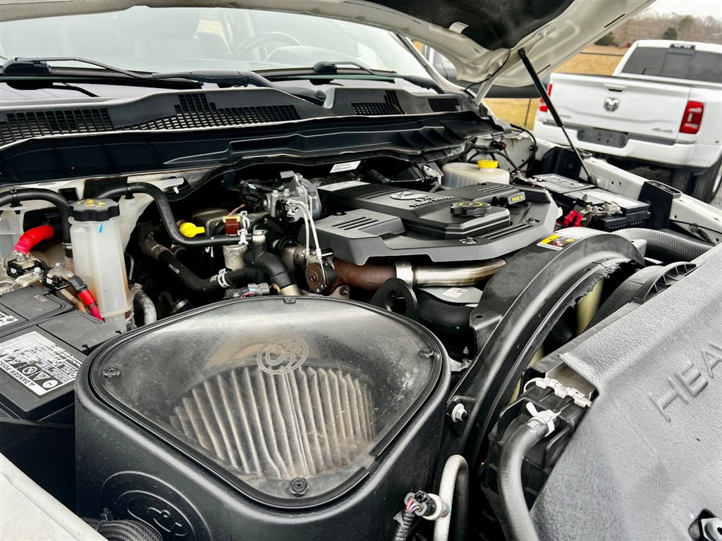 Used 2018 RAM 2500 Laramie w/ Sport Appearance Group image 17