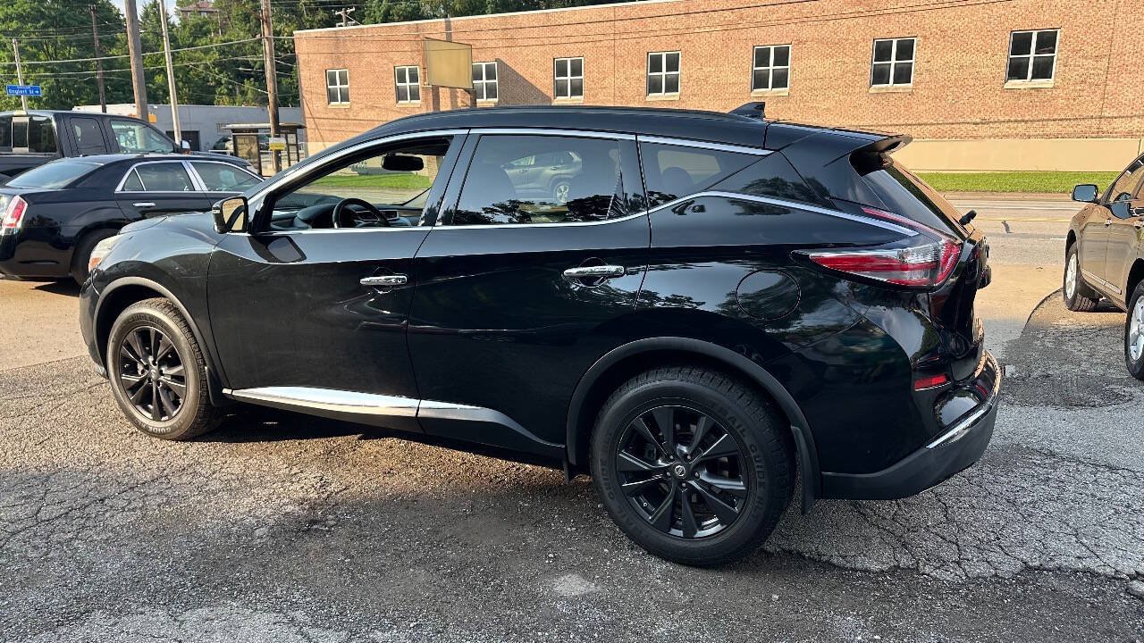 Used 2018 Nissan Murano SV w/ Premium Package AWD/4WD image 5