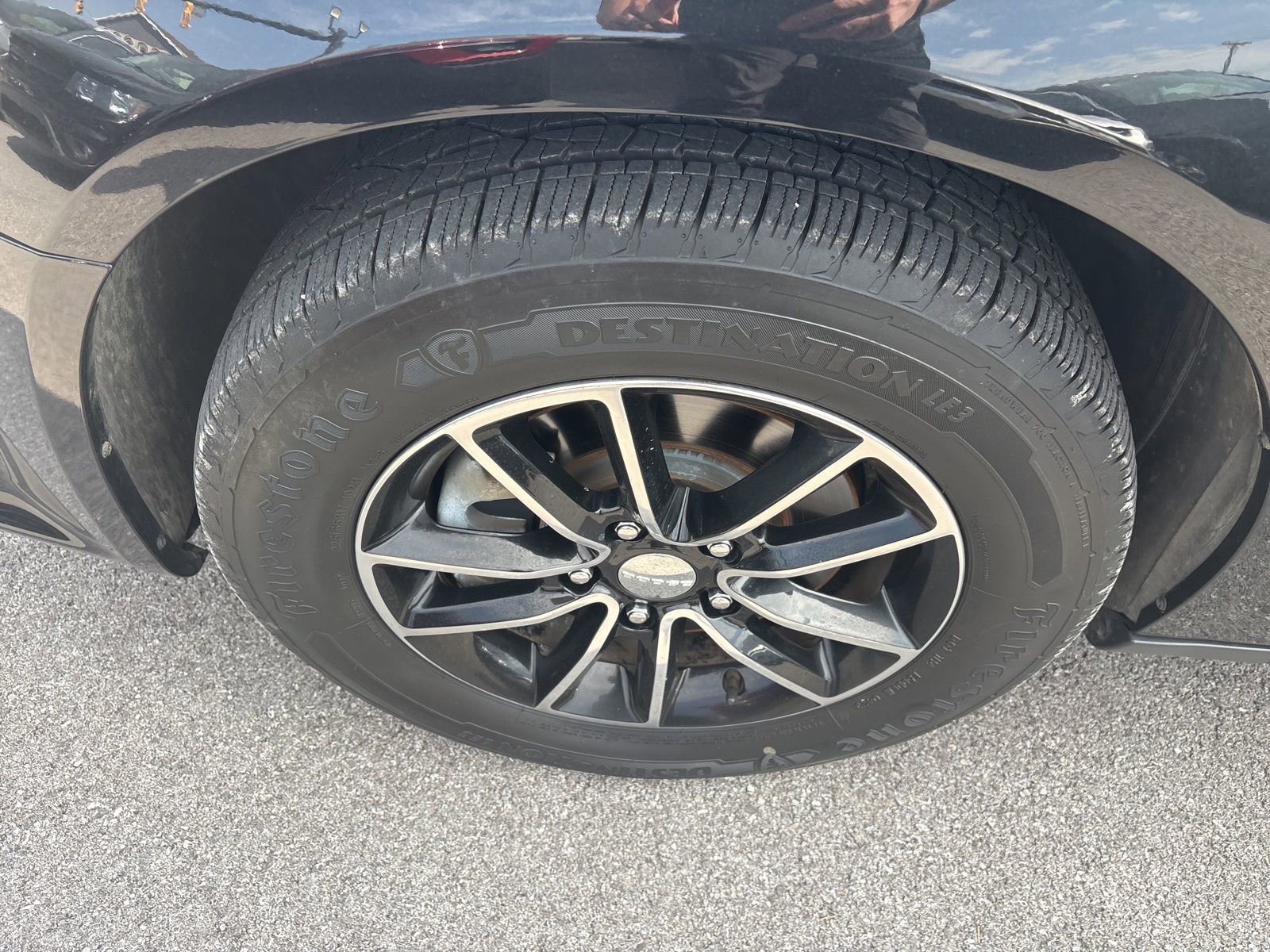 Used 2015 Dodge Grand Caravan R/T w/ Driver Convenience Group image 9