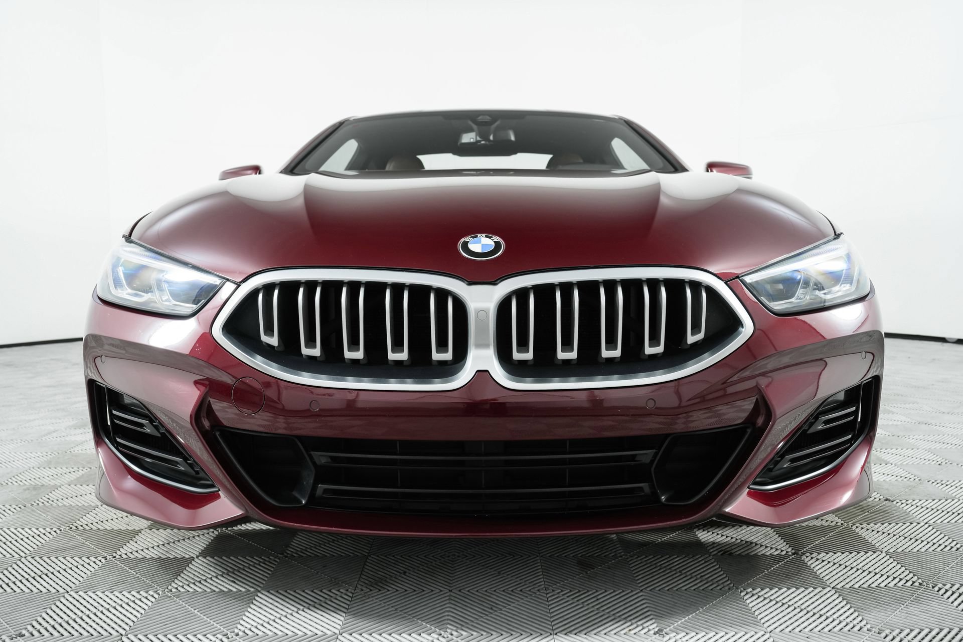 Used 2023 BMW 840i xDrive Coupe AWD/4WD image 2