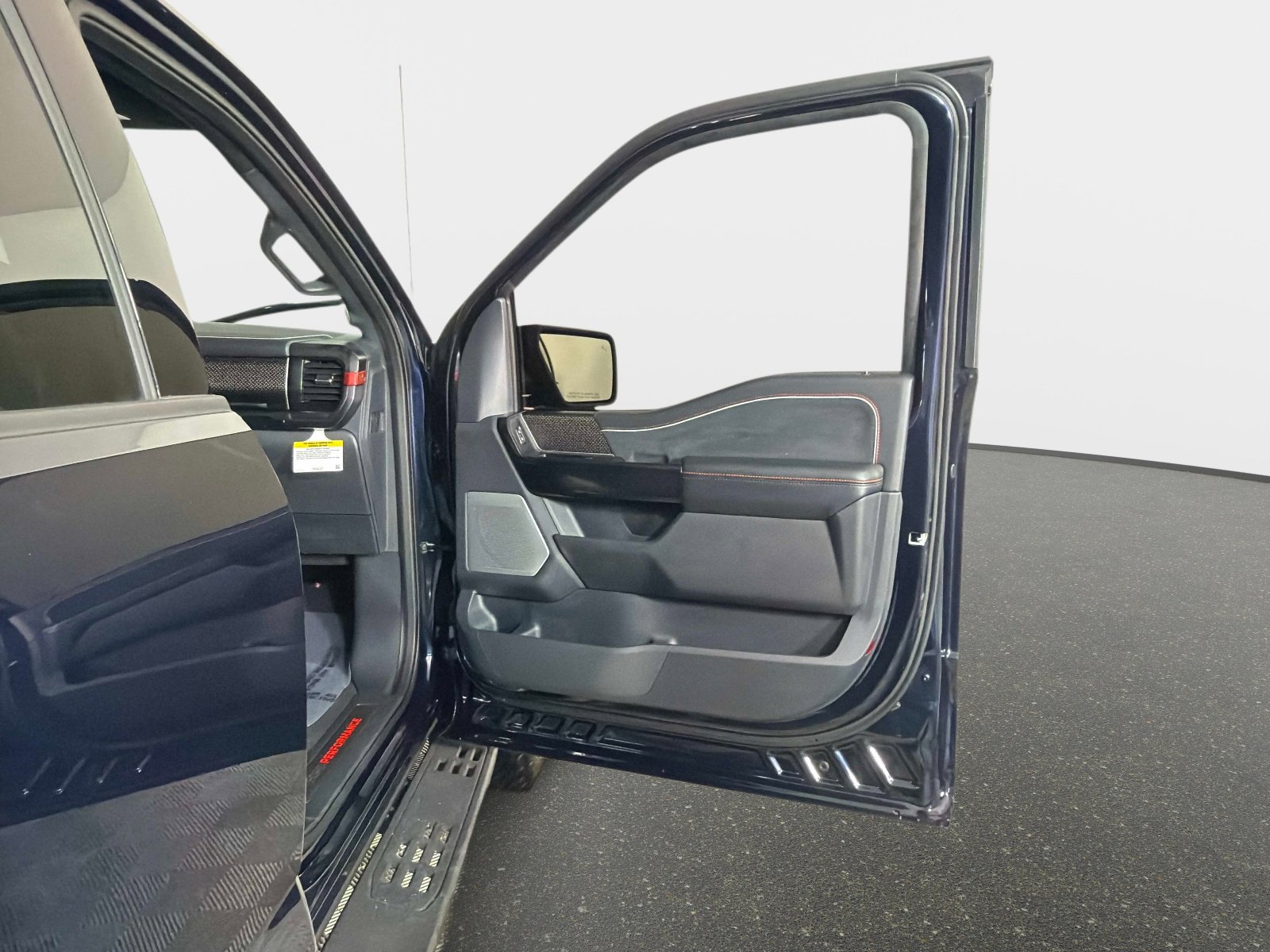 Used 2024 Ford F150 Raptor w/ Equipment Group 803A Raptor R AWD/4WD image 23