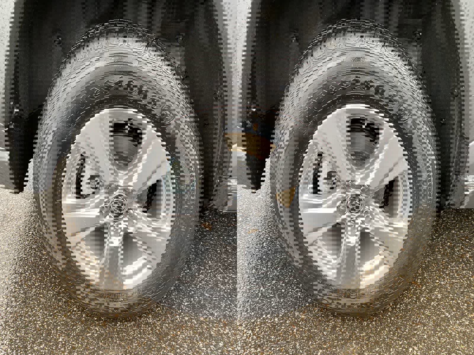 Used 2025 Toyota RAV4 LE image 17