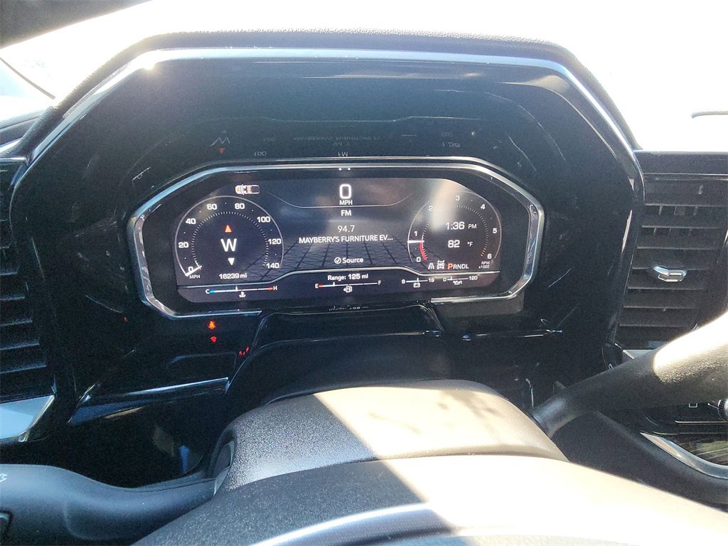 Used 2025 GMC Sierra 1500 Elevation image 15