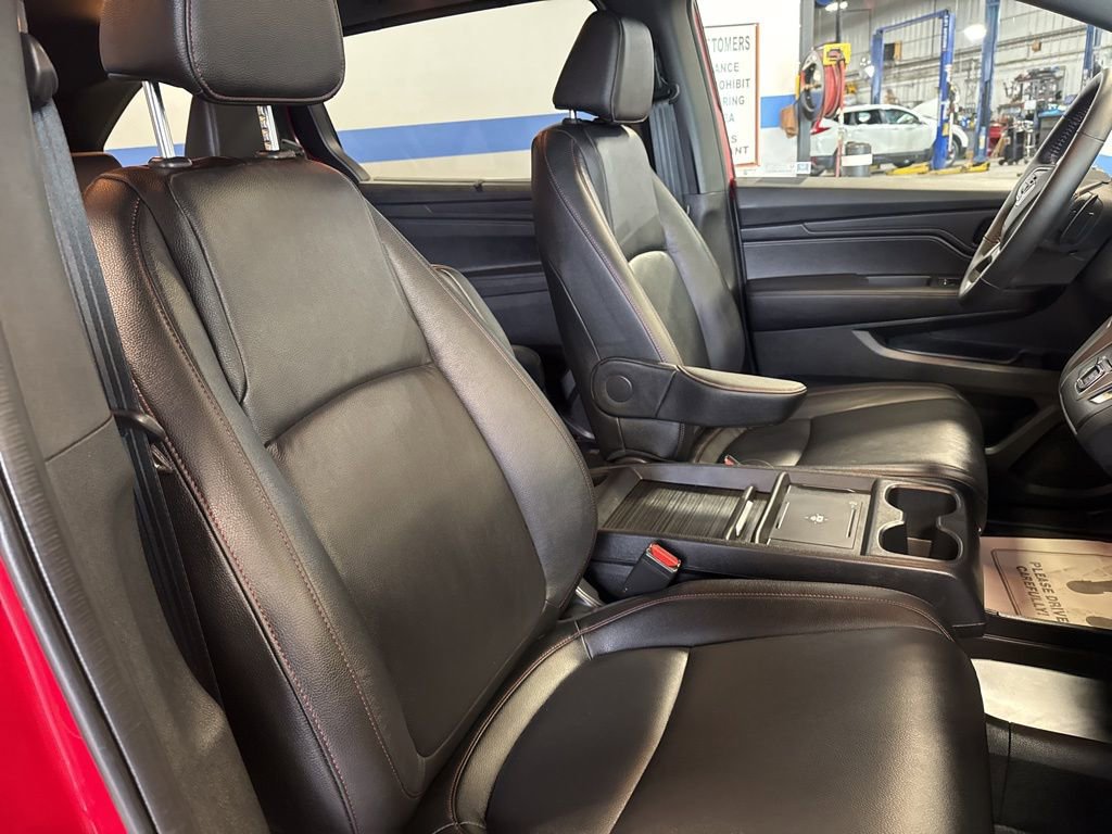 Certified 2026 Honda Odyssey Sport-L image 32