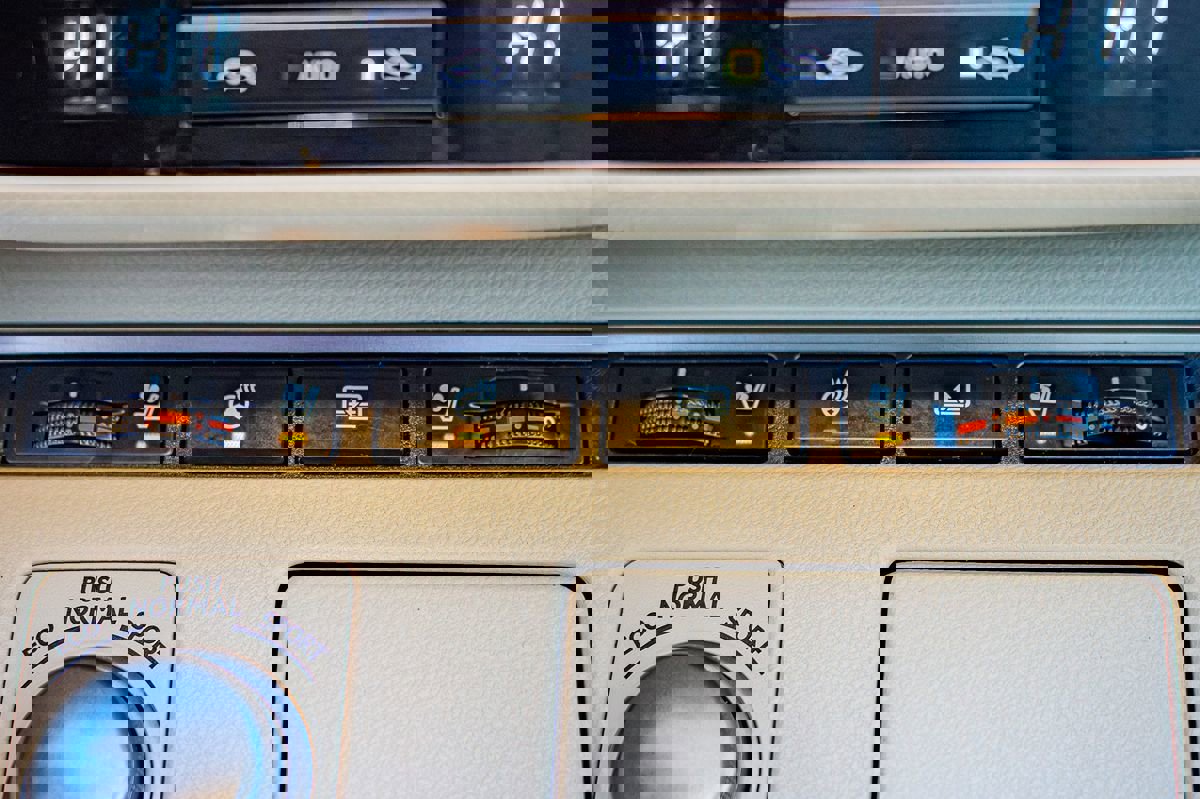 Used 2015 Lexus ES 350 image 29