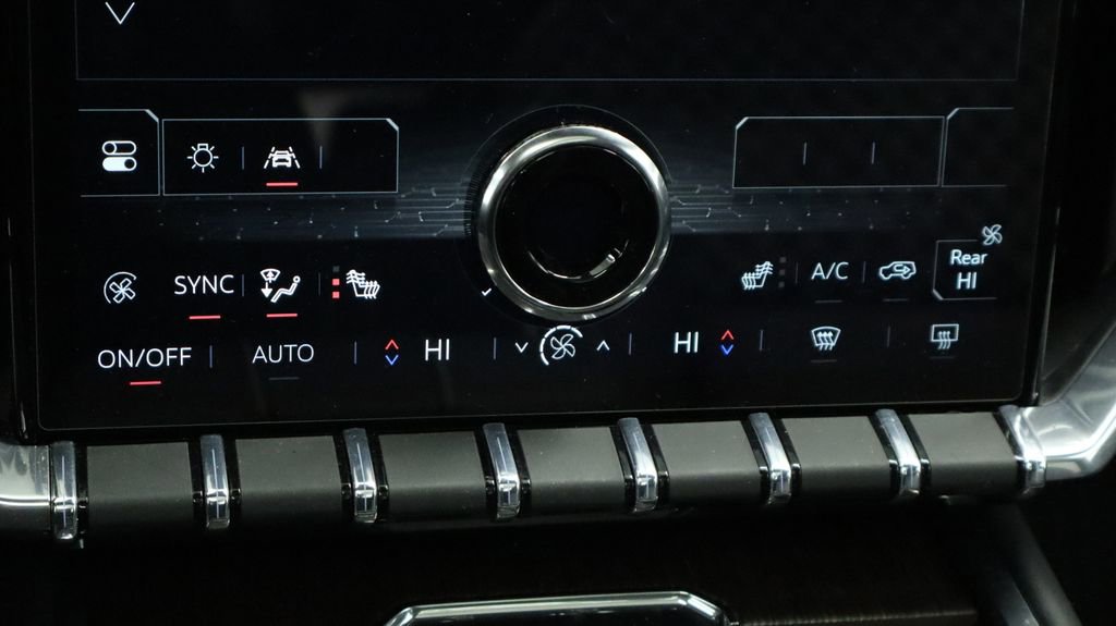 Used 2025 GMC Acadia Denali w/ Super Cruise Package image 44