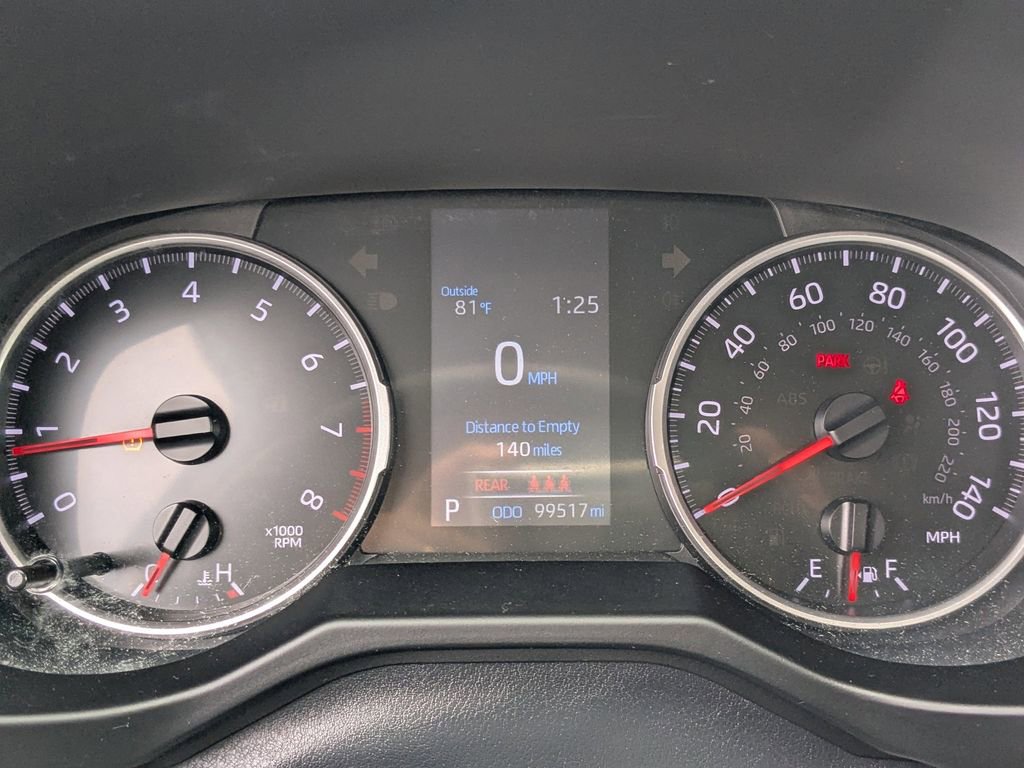 Used 2022 Toyota RAV4 LE AWD/4WD image 24