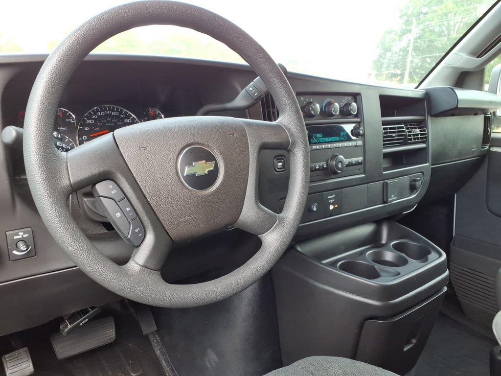 Used 2024 Chevrolet Express 2500 w/ Driver Convenience Package RWD image 15