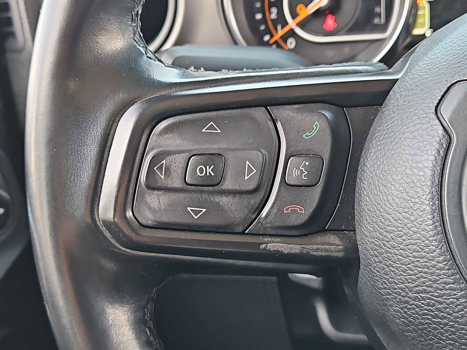 Used 2022 Jeep Gladiator Sport image 22