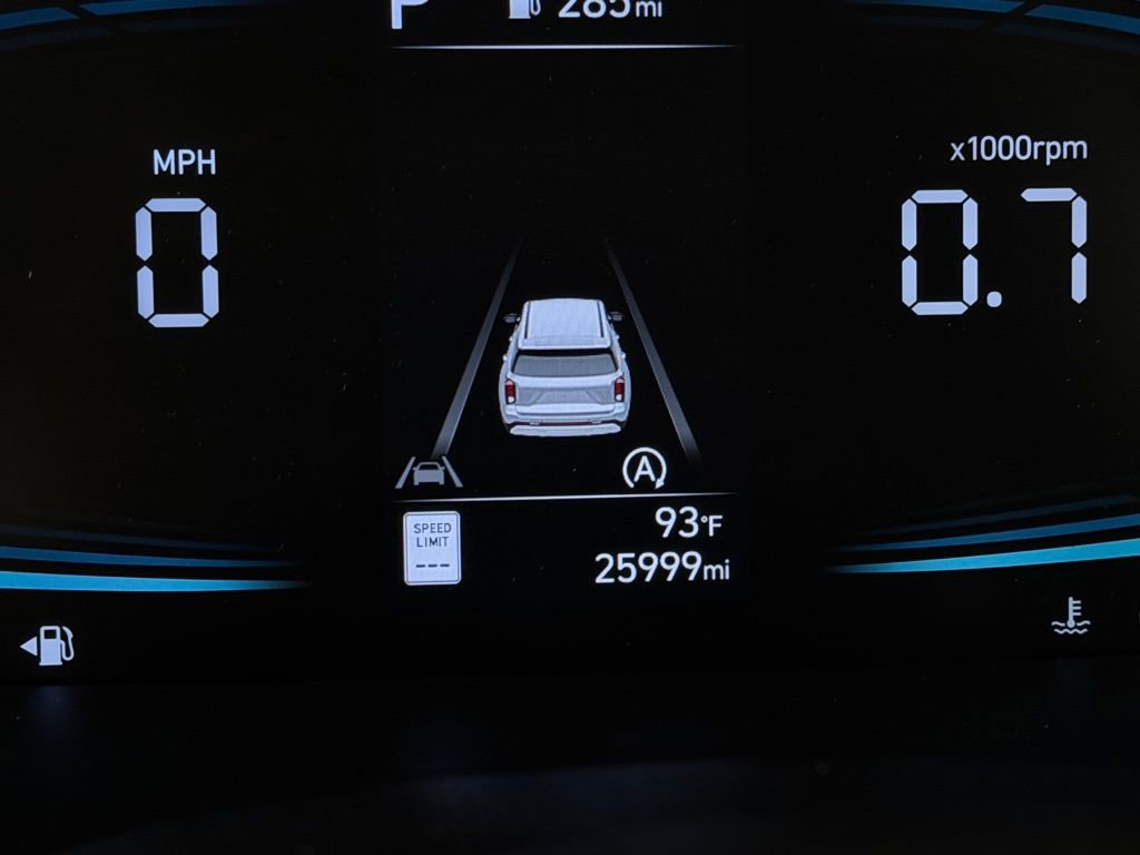 Used 2025 Hyundai Palisade SEL image 21