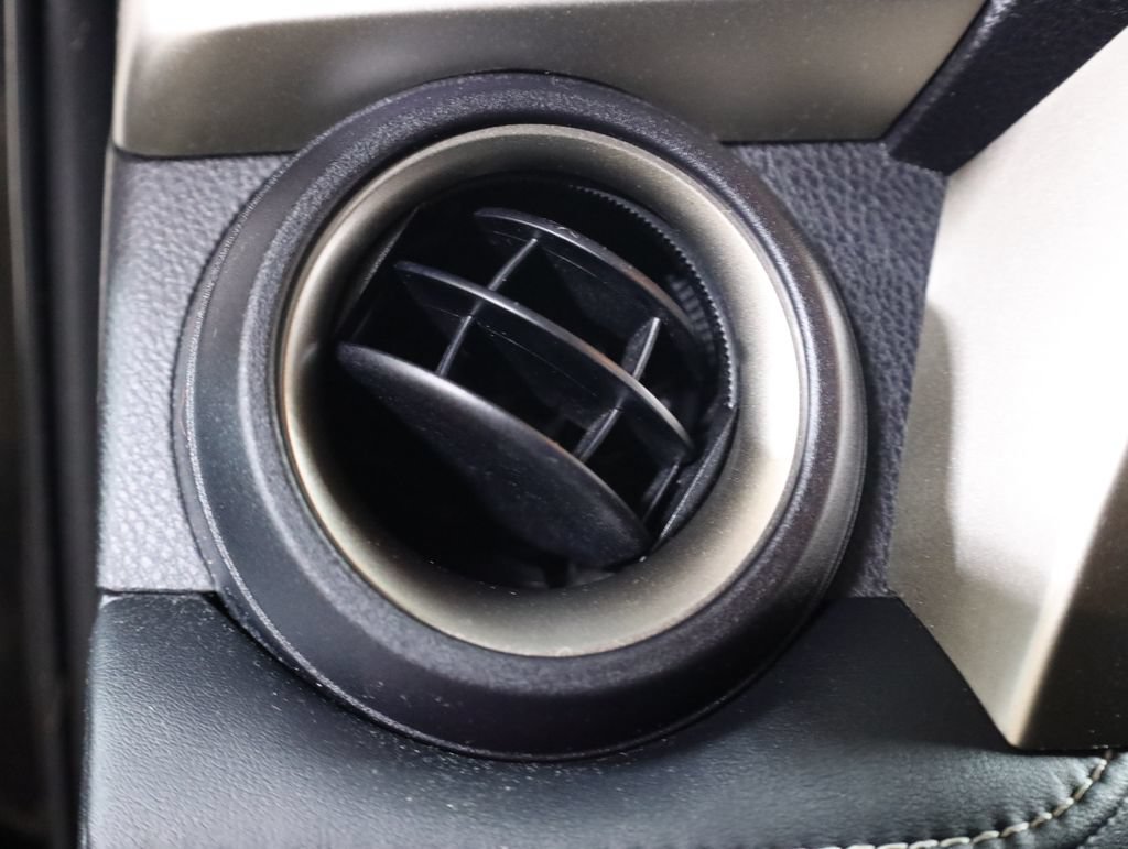 Used 2014 Toyota RAV4 XLE AWD/4WD image 12